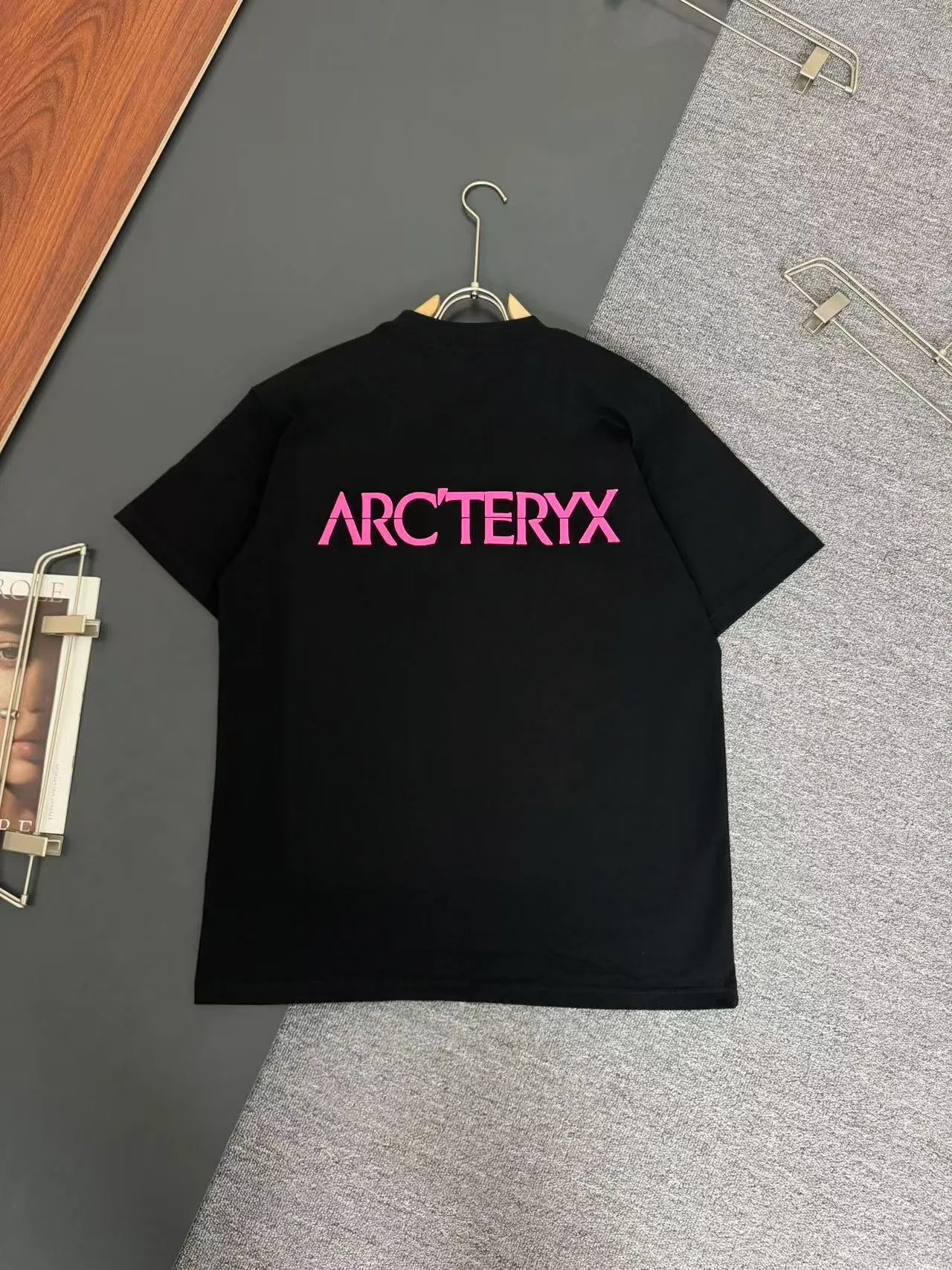 ARC‘TERYX/ g Breathable t logo New Arrival t ， Breathable， ， Versatile ：White Black Red Sizes：S M L XL XXL